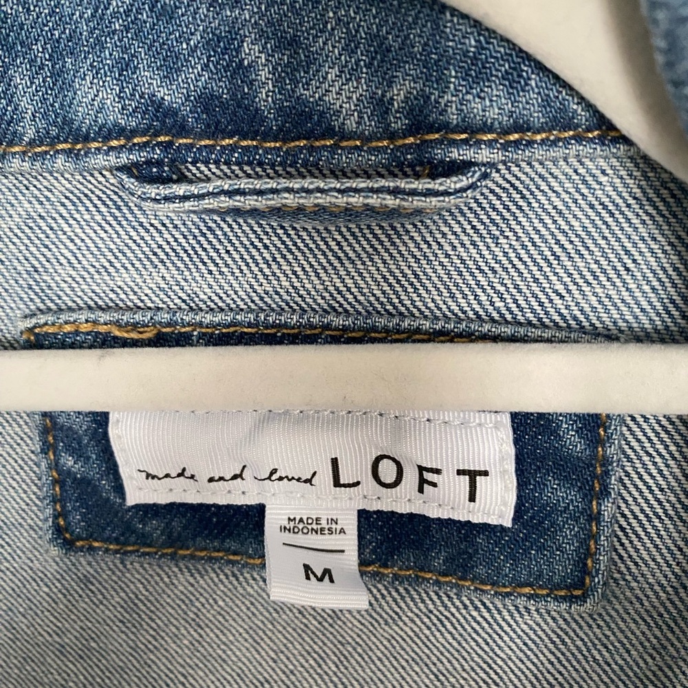 LOFT Light Blue Denim Jacket Medium - Picture 2 of 5